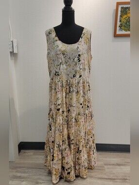 Sarah Arizona Cream Floral Tiered Maxi Dress